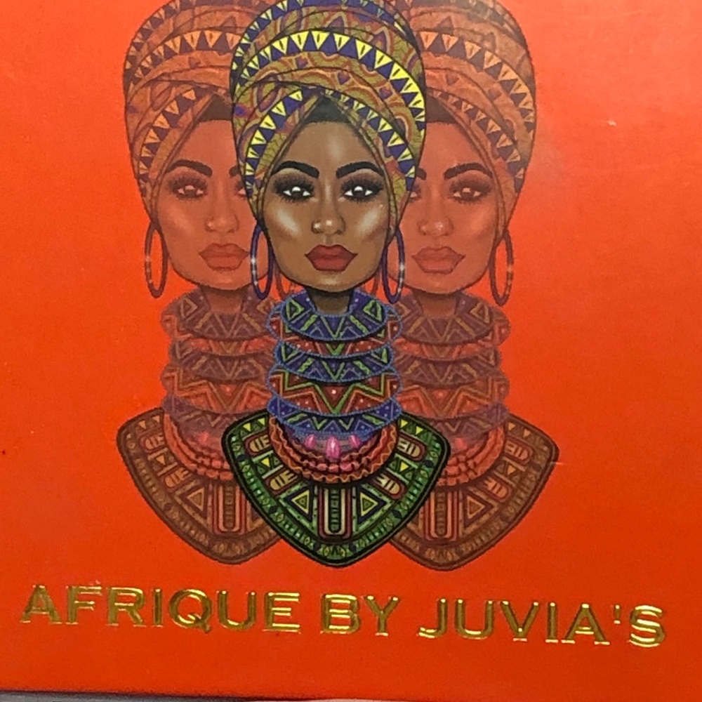 ❌❌SOLD❌❌💛💙💜💚Afrique Palette💚💜💙💛